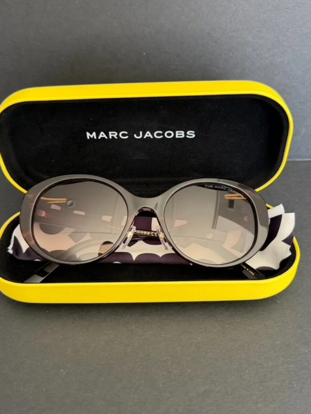 Marc Jacobs MARC 627/G/S Sunglasses New With Case